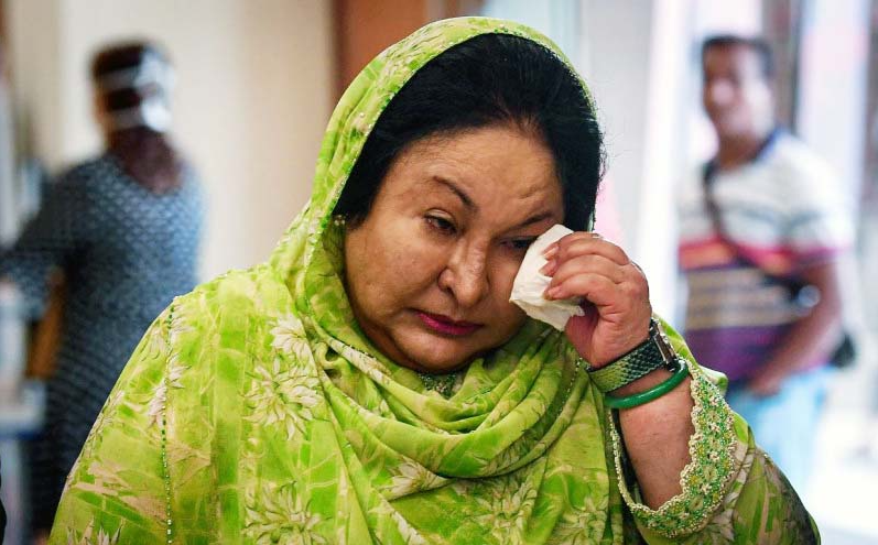 Rosmah in tears as she pleads her innocence