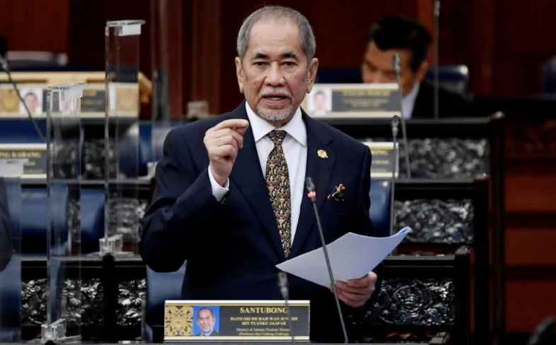 Poser over Wan Junaidi defending Santubong seat in GE15