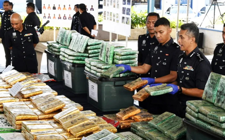 Ex-cop among three arrested in Penang drug raid